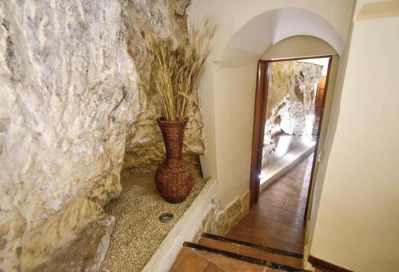 Villa Domum In Petra Casa Nella Roccia Self Check - In Modica Exterior foto