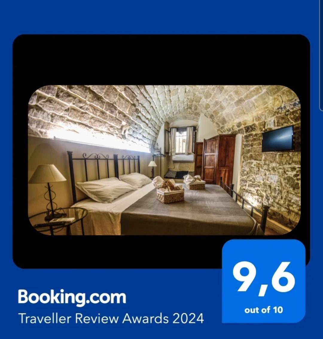 Villa Domum In Petra Casa Nella Roccia Self Check - In Modica Exterior foto